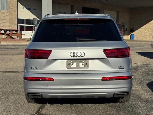 2018 Audi Q7 3.0T Premium Plus