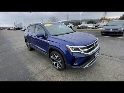 2023 Volkswagen Taos 1.5T SEL