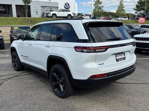 2025 Jeep Grand Cherokee Altitude