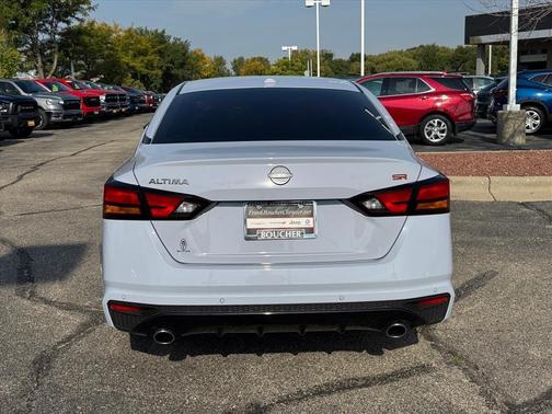 2024 Nissan Altima SR FWD