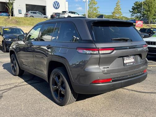 2025 Jeep Grand Cherokee Altitude