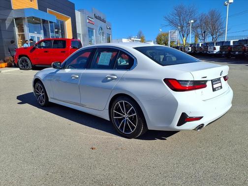 2020 BMW 330 i xDrive