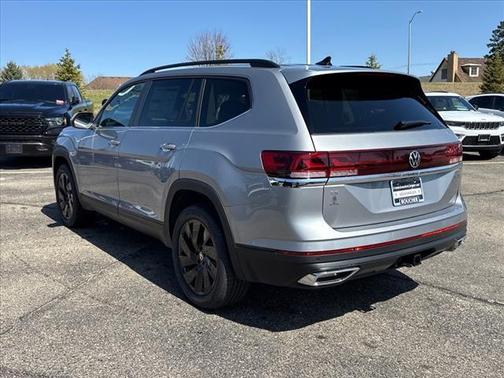 2025 Volkswagen Atlas 2.0T SE w/Technology 4MOTION