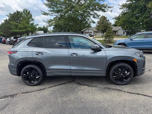 2025 Volkswagen Tiguan 2.0T SE R-Line Black 4MOTION