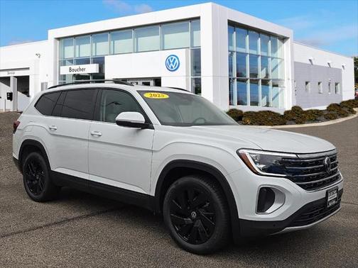 2025 Volkswagen Atlas 2.0T SE w/Technology 4MOTION