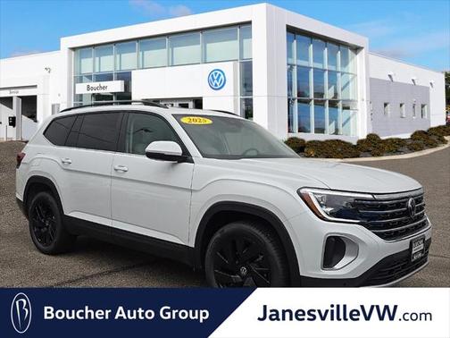 2025 Volkswagen Atlas 2.0T SE w/Technology 4MOTION
