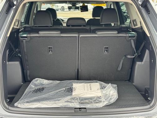 2026 Volkswagen Atlas 2.0T SEL Premium R-Line 4MOTION