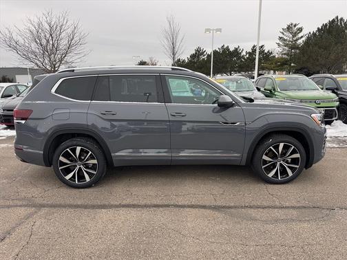 2026 Volkswagen Atlas 2.0T SEL Premium R-Line 4MOTION