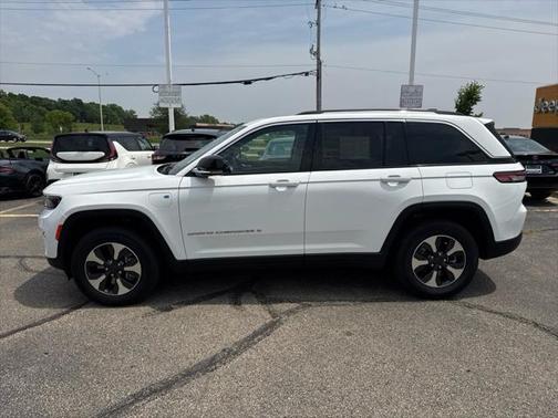 2023 Jeep Grand Cherokee 4xe Base