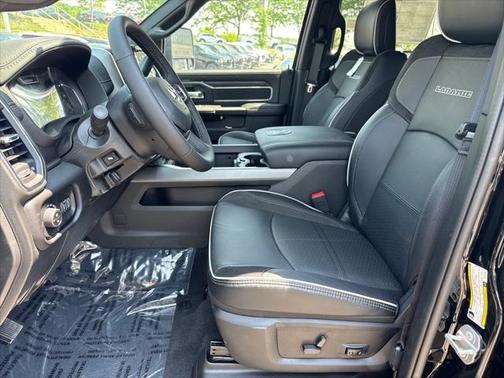 2025 RAM 2500 Laramie Crew Cab 4x4 6'4' Box