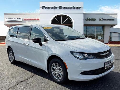 2026 Chrysler Voyager LX