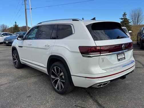 2026 Volkswagen Atlas 2.0T SEL Premium R-Line 4MOTION