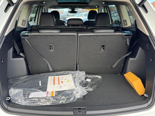 2026 Volkswagen Atlas 2.0T SEL Premium R-Line 4MOTION