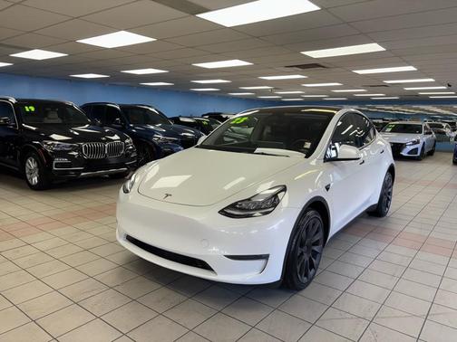 2023 Tesla Model Y Long Range AWD