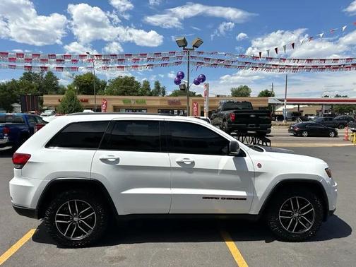2017 Jeep Grand Cherokee Trailhawk