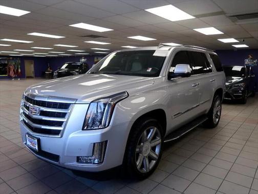 2015 Cadillac Escalade Luxury