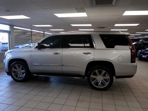 2015 Cadillac Escalade Luxury