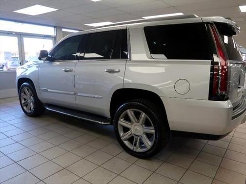 2015 Cadillac Escalade Luxury
