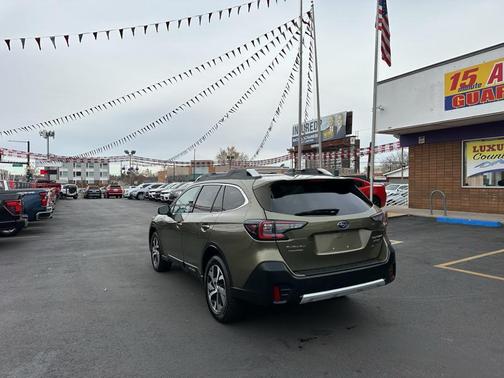 2021 Subaru Outback Touring
