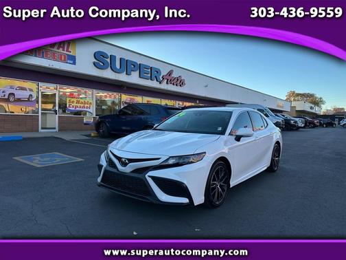 2024 Toyota Camry SE