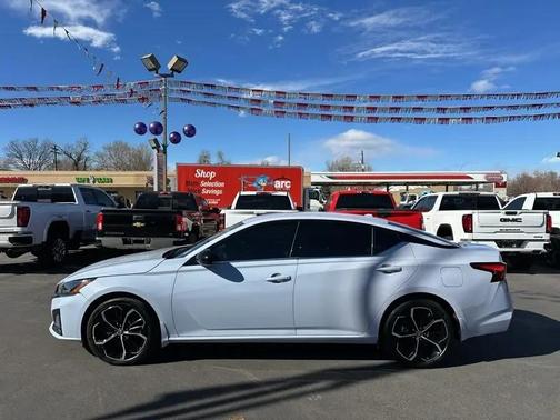 2025 Nissan Altima SR AWD