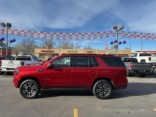 2021 GMC Yukon 4WD 4dr AT4