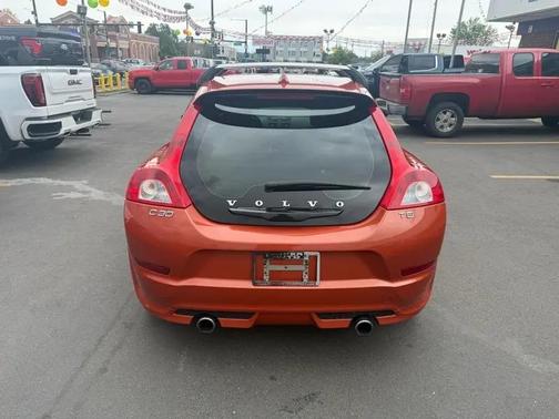 ORANGE 2012 Volvo C30 T5 Platinum