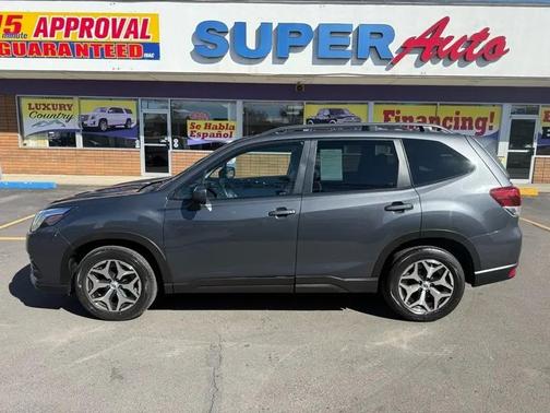 2022 Subaru Forester Premium