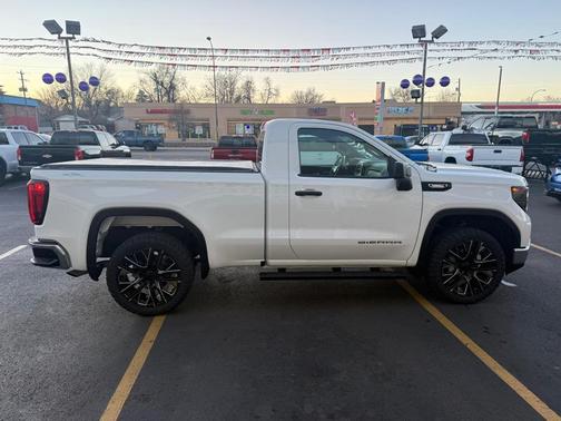2025 GMC Sierra 1500 Pro