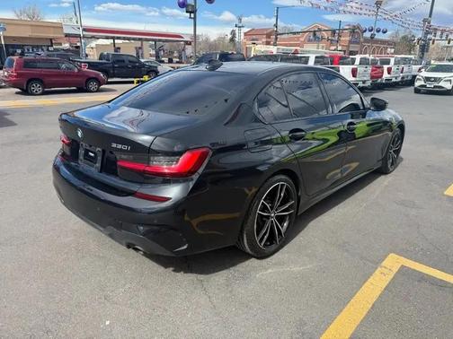 2019 BMW 330 330i xDrive Sedan