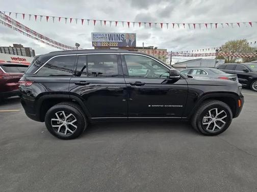 BLACK 2024 Jeep Grand Cherokee Limited