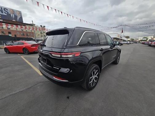 BLACK 2024 Jeep Grand Cherokee Limited