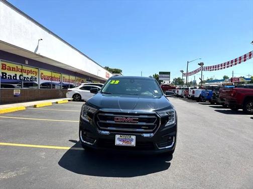 2023 GMC Terrain AT4