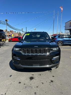 2023 Jeep Grand Cherokee Limited