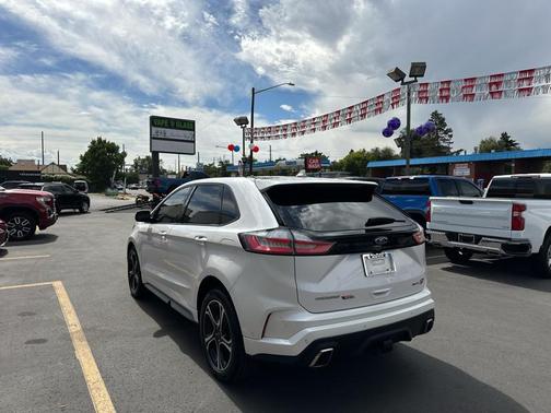 2019 Ford Edge ST
