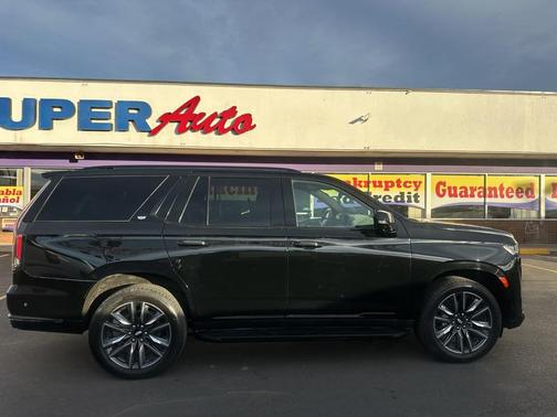 2023 Cadillac Escalade Sport