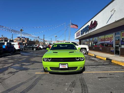 2023 Dodge Challenger SXT
