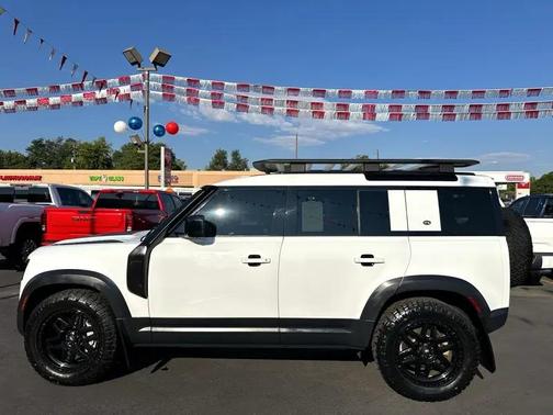 2020 Land Rover Defender 110 SE AWD
