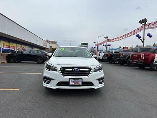 2019 Subaru Legacy Premium