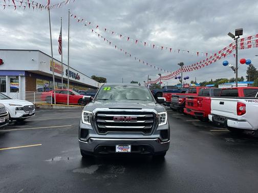 2022 GMC Sierra 1500 SLE