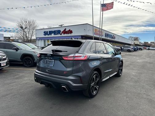 2022 Ford Edge ST
