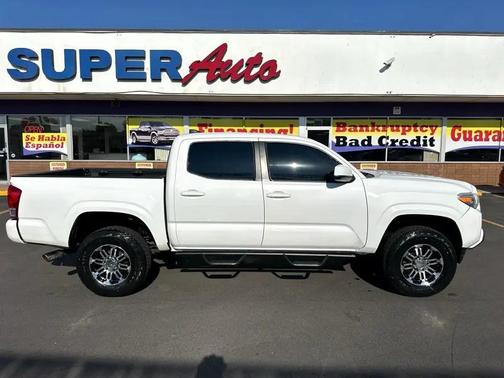 2017 Toyota Tacoma SR5
