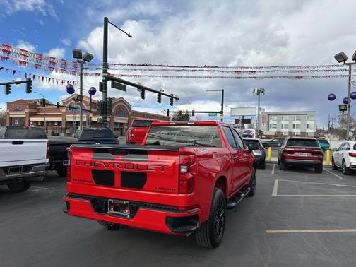 2023 Chevrolet Silverado 1500 Custom