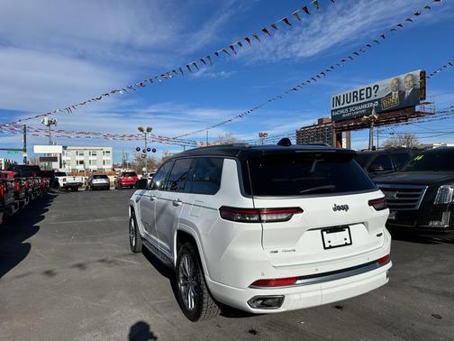 2022 Jeep Grand Cherokee L Summit