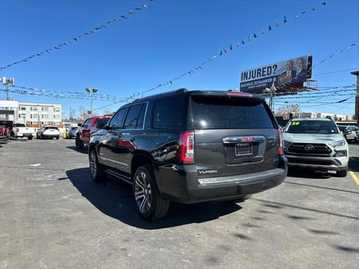 2020 GMC Yukon Denali