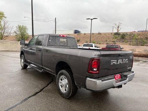 2025 RAM 3500 Tradesman Crew Cab 4x4 8' Box