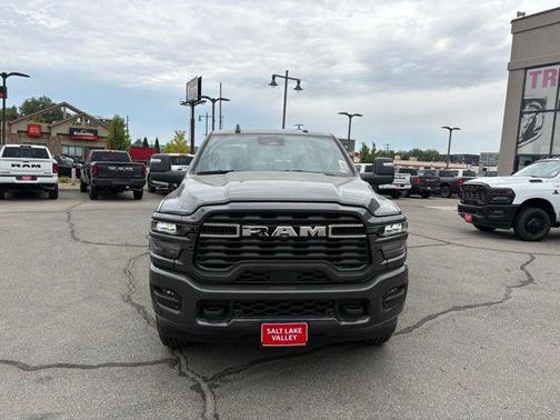 2025 RAM 2500 Big Horn Crew Cab 4x4 6'4' Box