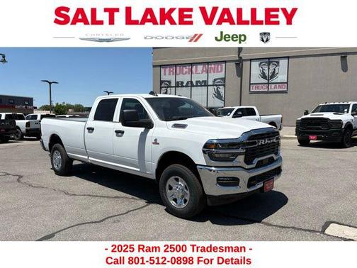 2025 RAM 2500 Tradesman Crew Cab 4x4 8' Box