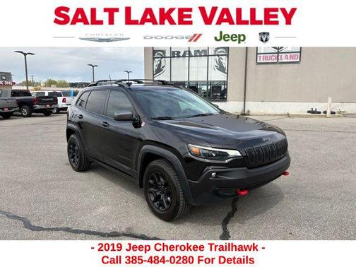 2019 Jeep Cherokee Trailhawk