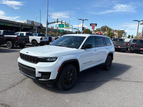 2025 Jeep Grand Cherokee L Altitude